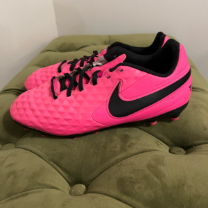 Nike Tiempo Soccer Cleats Pink Black Youth Size 6 worn twice